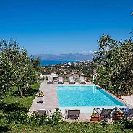Villa Maria Con Piscina E Vista Mare Castellammare del Golfo Bagian luar foto