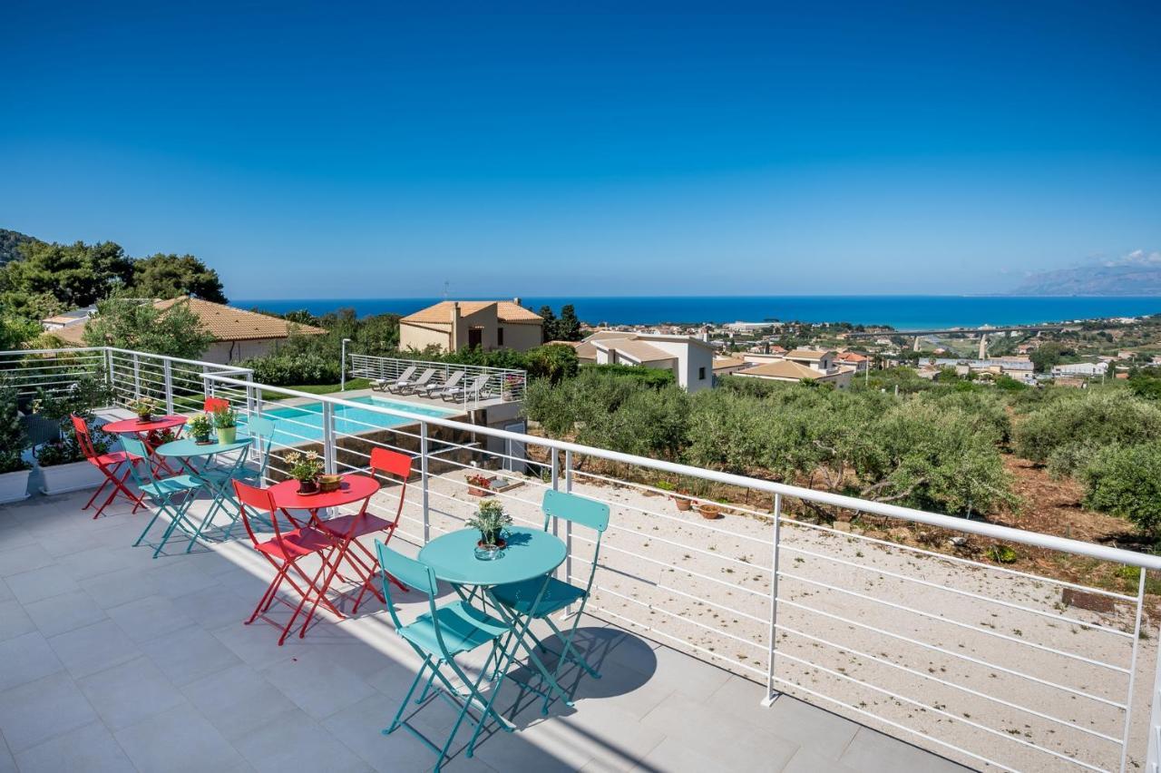 Villa Maria Con Piscina E Vista Mare Castellammare del Golfo Bagian luar foto
